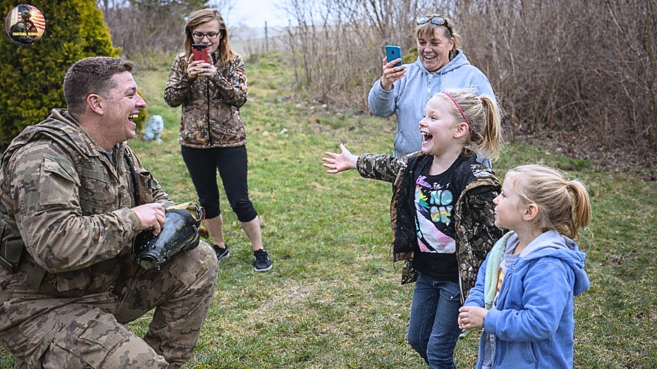 The Most Emotional Moments When Soldiers Coming Home | Emotional Reunion #18