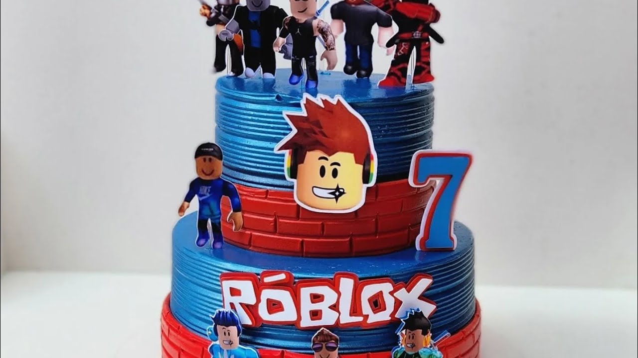 Bolo #roblox ✨ Tipo - LEH Cakes - Confeitaria