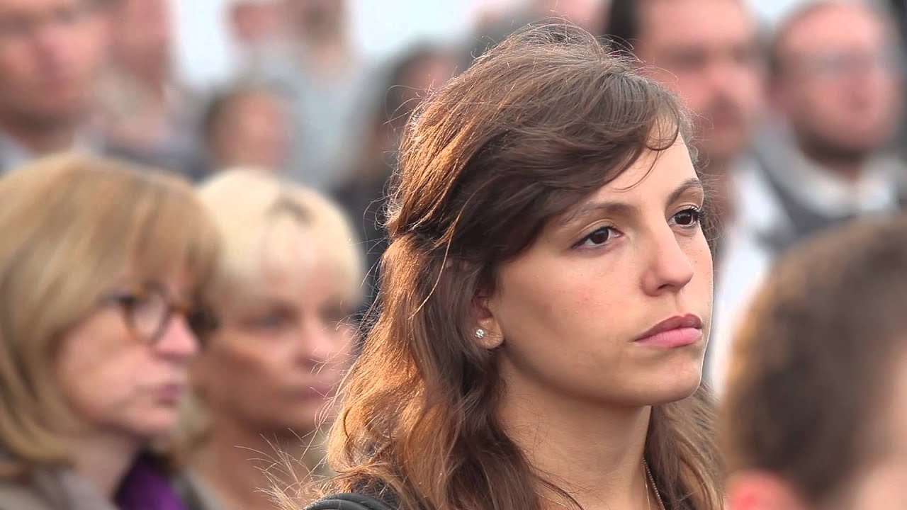 Cérémonie de pose de la 1ere pierre