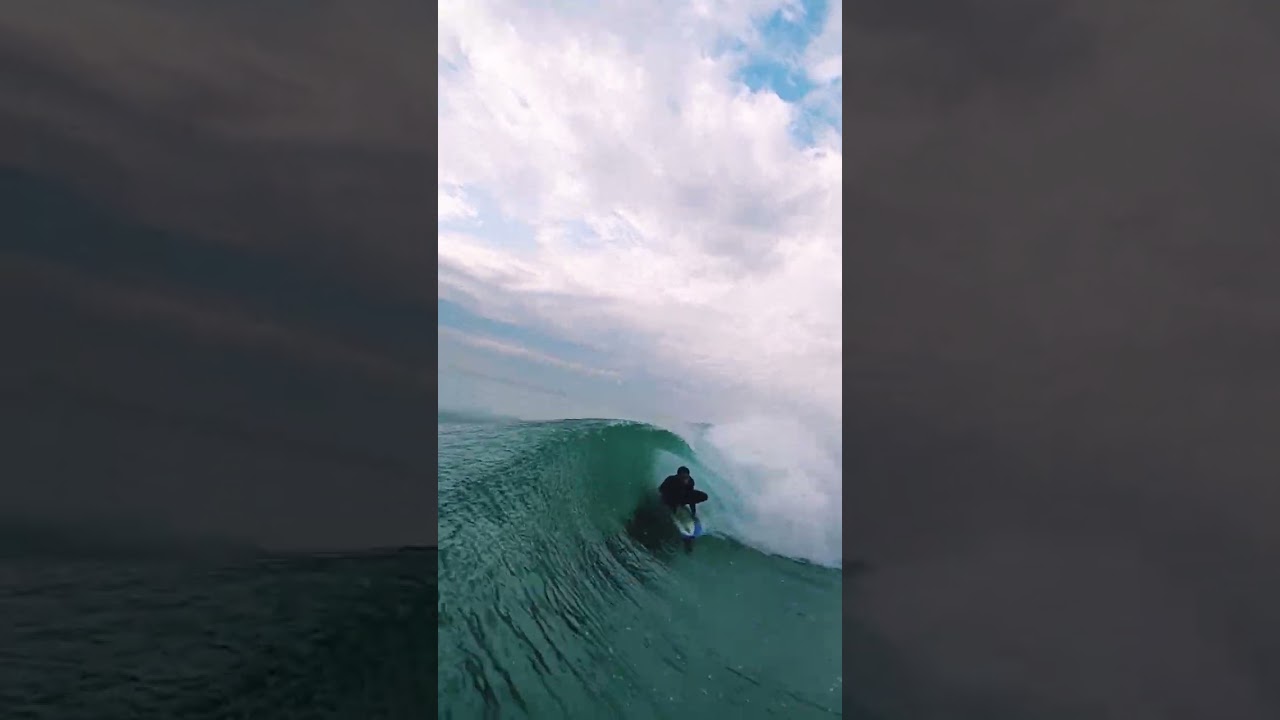 Surfing Mediterranean wedges with Guille Berea 🔥🔥🔥