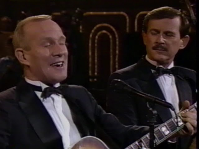 Smothers Bros, Mason Williams hosted by John Williams u0026 Boston Pops class=