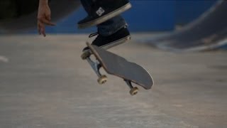 Switch backside double heelflip (1000fps slow mo)