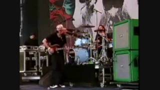 Deftones - Bloody Cape (live at Pinkpop, 2003)