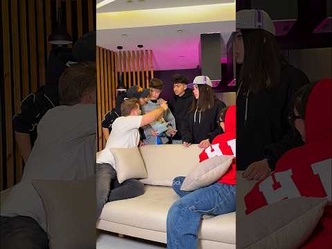 شبیه جاستین نیستم شما بگین