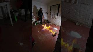 Cruz de fuego, limpia con huevo, limpieza energética #Shorts #limpiaenergetica #viral #witchcraft