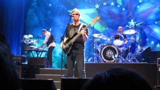 Broken Wings  Richard Page U0026 Ringo Starr  So Paulo 291013