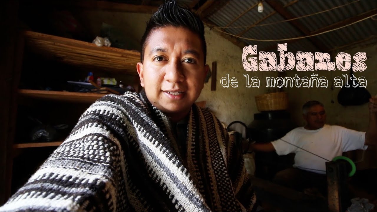 Así se elaboran los Gabanes en la Montaña Alta de Guerrero!