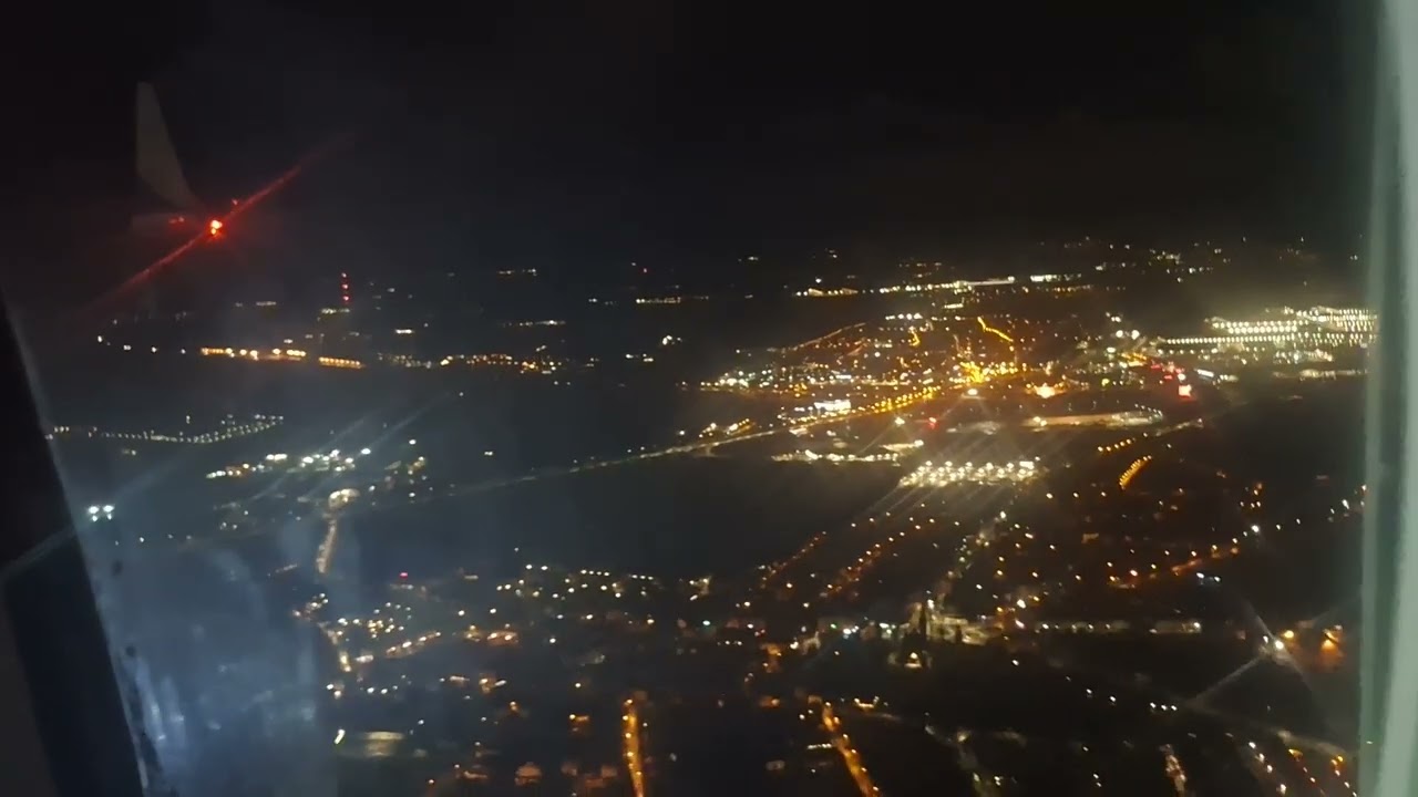 Enter Air B737-MAX-8 SP-EXG windy landing in Wrocław airport rw. 29