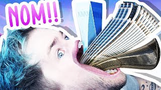 EATING AN ENTIRE CITY!!! (hole.io)