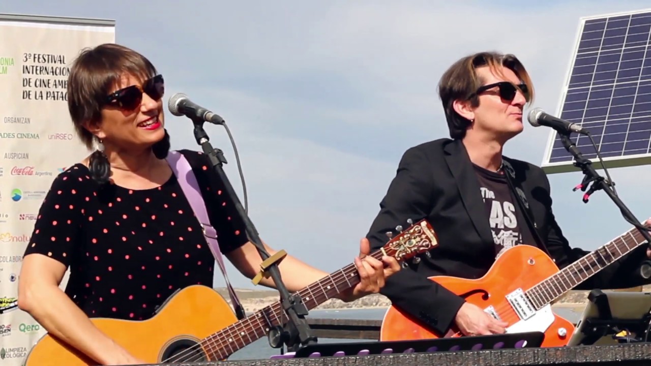 Hilda Lizarazu "Estrella Fugaz" en VIVO durante el PEFF Solar - Música con Paneles Solares