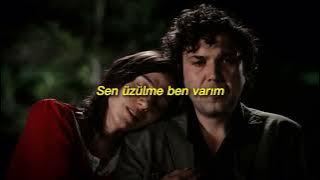 Ayrılmam istersen hiç yanından