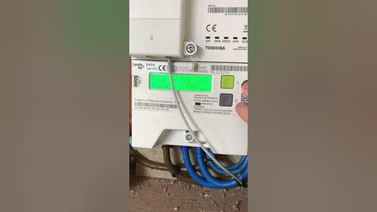 How to read electric smart meter Landis Gyr+ E470 Type 5424 Eon YouTube