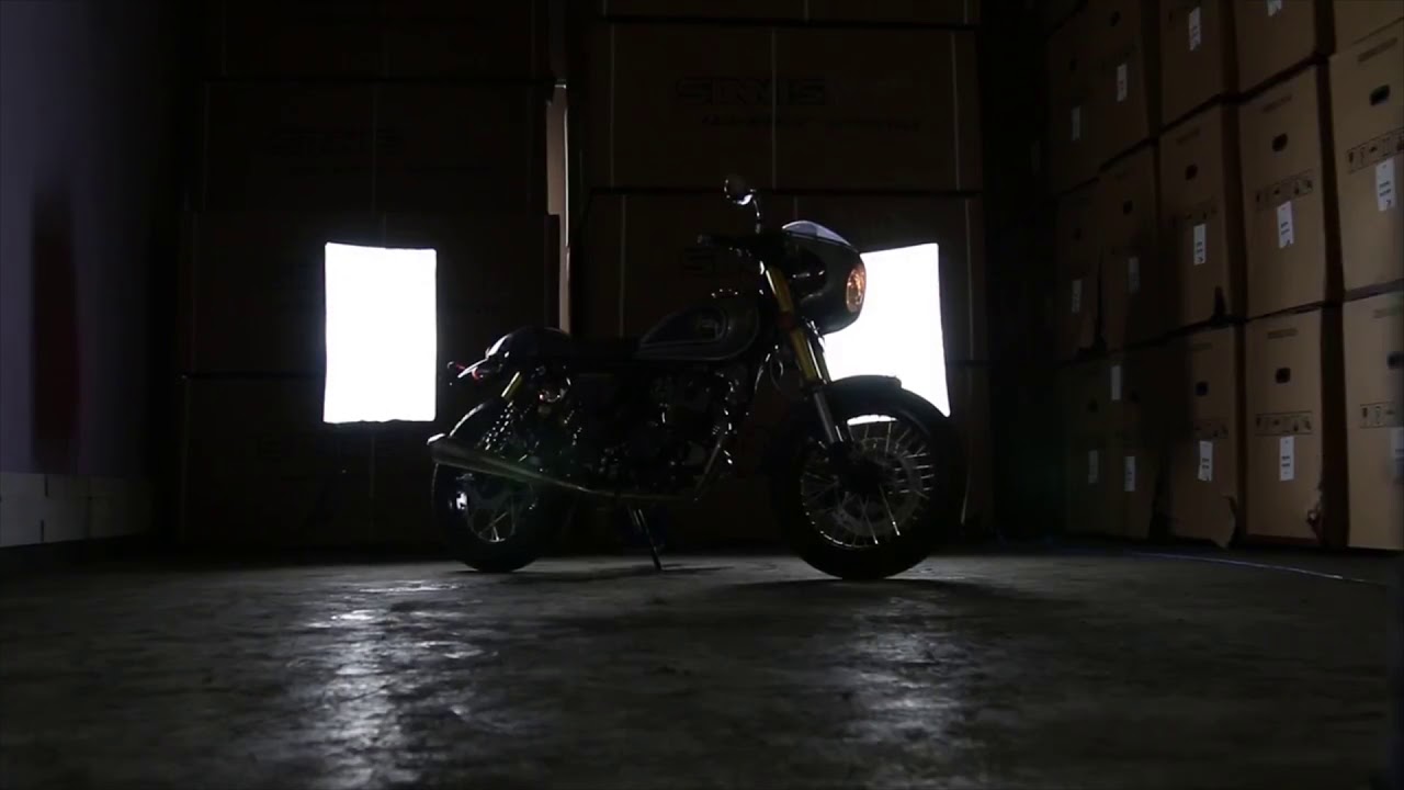 Sinnis bomber 2018k Promo photoshoot