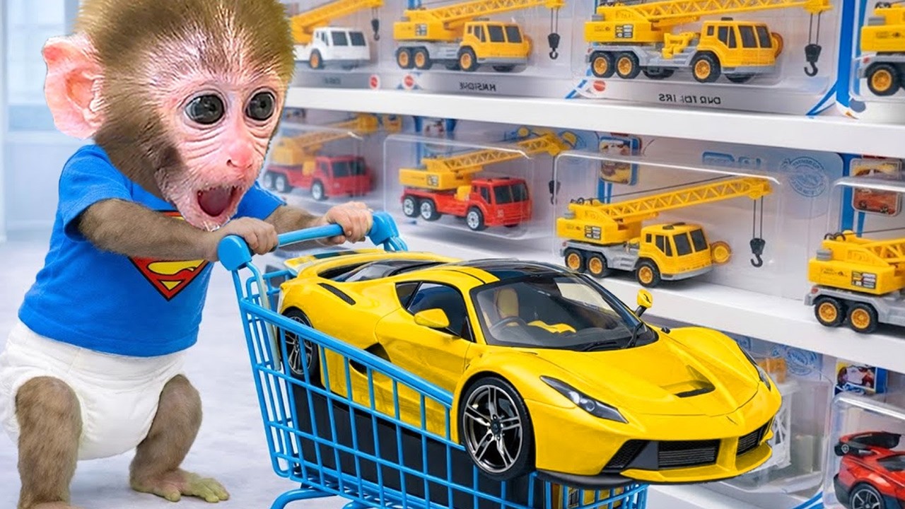 Affe BonBon geht mit dem Entlein einkaufen und kauft im Supermarkt bunte Spielzeug-Supercars