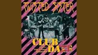 Watch Twisted Sister Follow Me video
