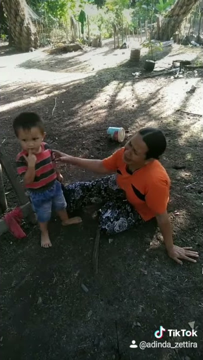 Viral tiktok berbeza kasta versi emak bar-bar