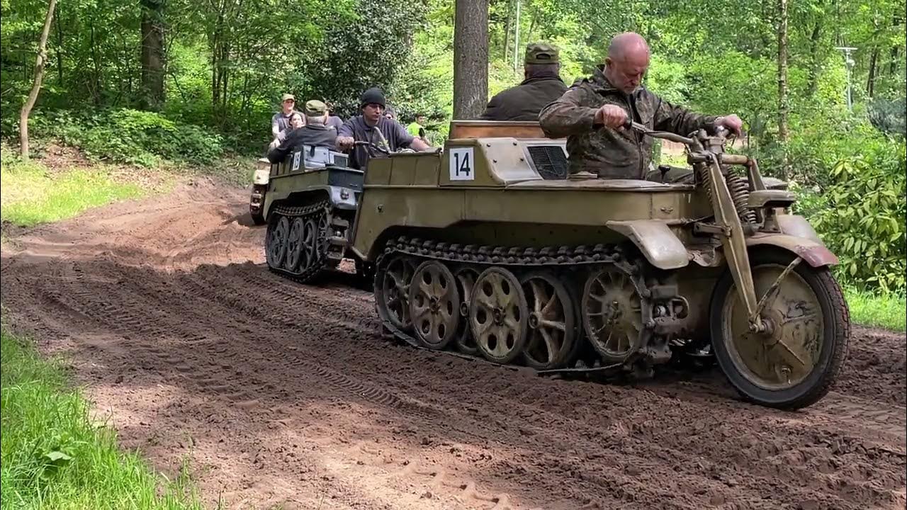 Militracks 2023 25 Kettenkrad (Sd.Kfz.2) driving by. YouTube