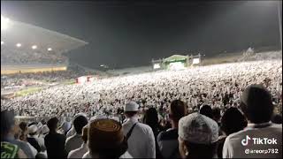 Mahalul Qiyam di Stadion Joko Samudro,Bersama Guru Mulia Habib Umar Bin Hafidz BSA