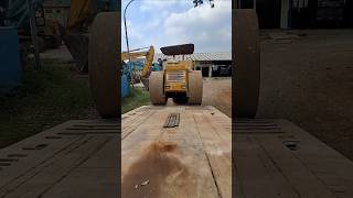 TANDEM VS SELFLOADER‼️#tandemroller #selfloader #dumptruck #automobile #janganlupasubscribe