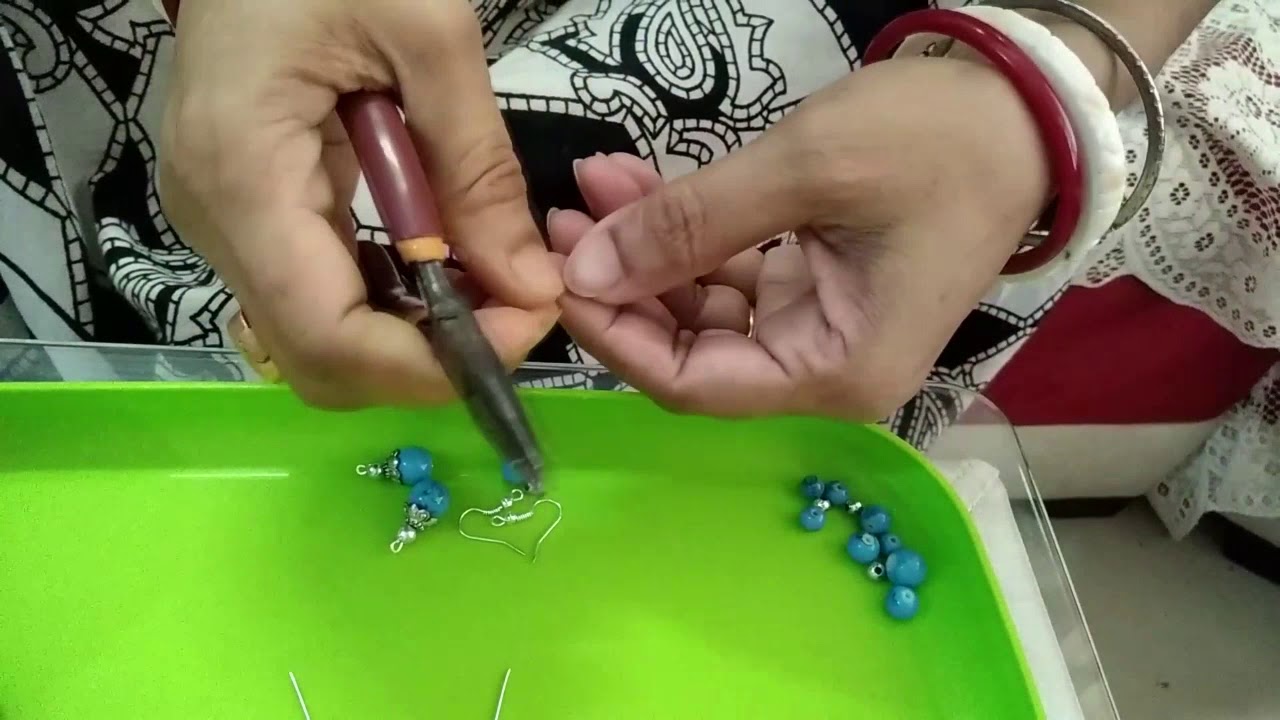 Jewelery Making The art of making jewelry fashoin artificialjewelry