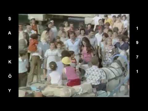 ŞARKÖY 1971 (Mavi Eşarp filminden)