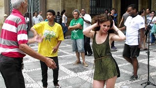 Vivi Dançarina Musica Oi Lé o Magalhães Cover Fabiano Martins