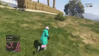 Whooping 2 guys at the same time (GTA 5) screenshot 5