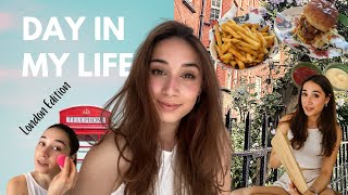 A Day In The Life Living in London