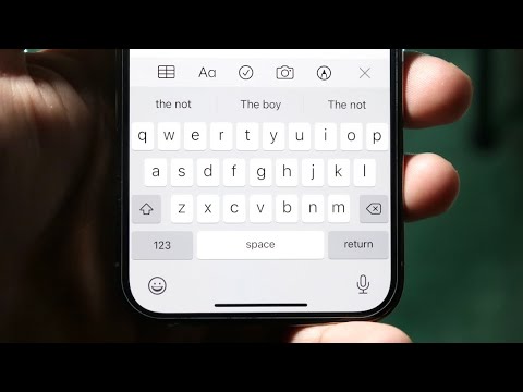 Video: Paano ko io-on ang spell check sa aking iPhone?