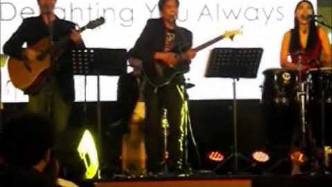 SILK AND STRINGS VIDEO