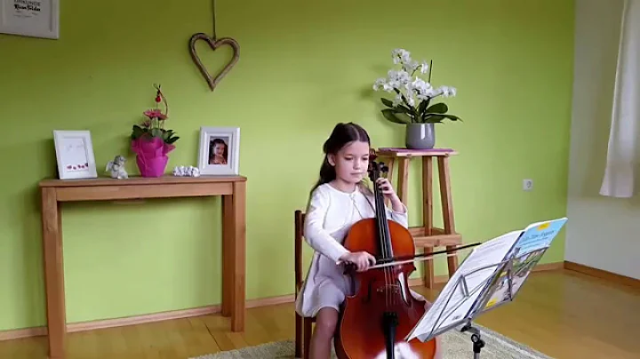 Alisa Ruban-Felder plays "On the prowl" by Kathy a...