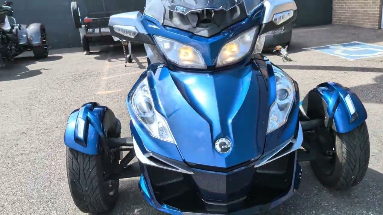 Stock# Z05554 USED 2016 CAN-AM SPYDER RT-S | Lakewood, Colorado