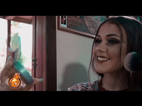 Yoi Carrera - Maquillaje (Official Music Preview)