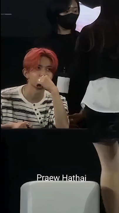 Download lagu Heeseung’s stare hits DIFFERENT 😳🔥 #Enhypen #kpopshorts