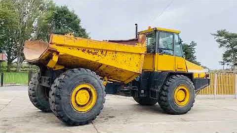 THWAIETES TD18 4X4 ARTICULATED DUMP TRUCK FOR SALE