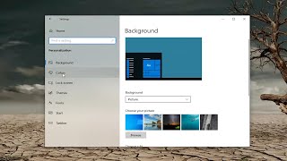 How To Use Windows Spotlight as Background Wallpaper on Windows 10 [Guide]