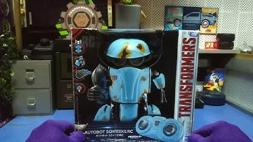 AUTOBOT SQWEEKS RC Takara Tomy Hasbro