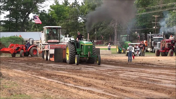 Erik Shafer's #12,500 Tractor Pulling 2014 Season ...