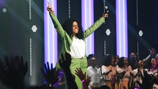VENCENDO DE JOELHOS | Kemilly Santos — Ao Vivo | Louvor Gospel 2026 #louvorgospel