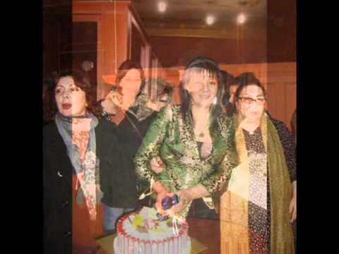 \"თქვენო აღმატებულებავ სიყვარულო! \"