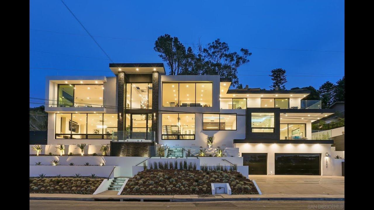 1011 Muirlands Vista Way. La Jolla CA 92037