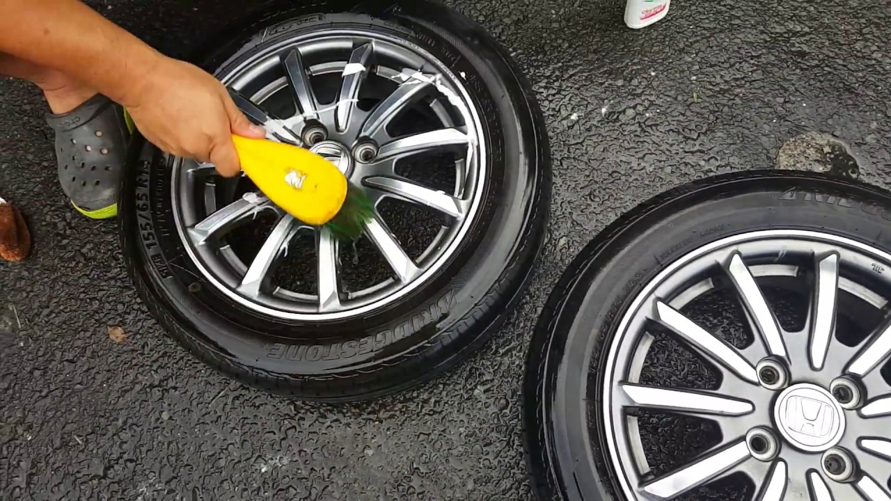 クリームクレンザーで自動車のホイールの汚れは落ちるか 試した第3弾 Youtube クリームクレンザーで自動車のホイールの汚れは落ちるか 試した第3弾 Youtube