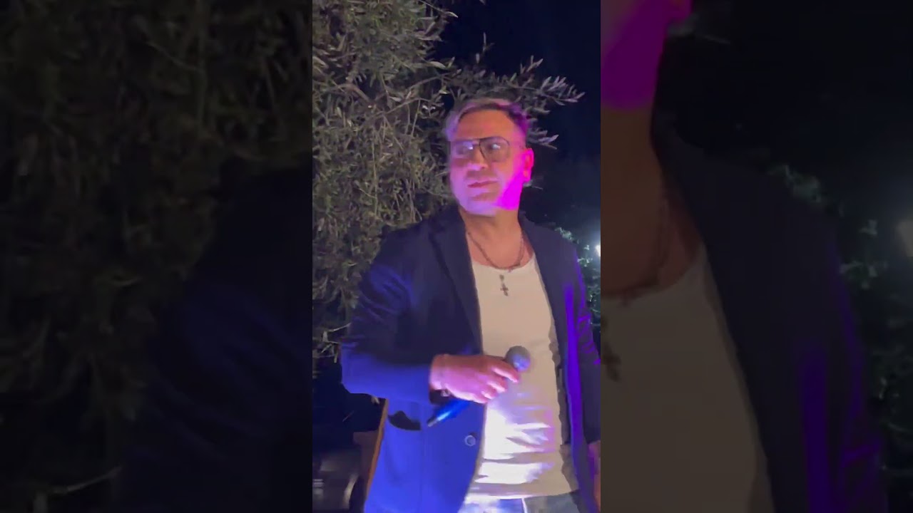 Watch Ma che sciocca sei live #live #concerto #alessandrofiorello on YouTube Watch Ma che sciocca sei live #live #concerto #alessandrofiorello on YouTube