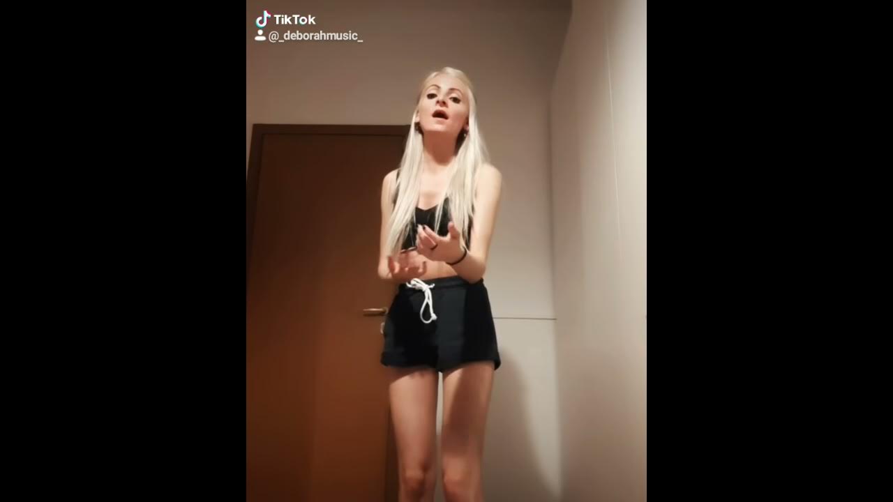 One last time - Ariana Grande (Deborah)