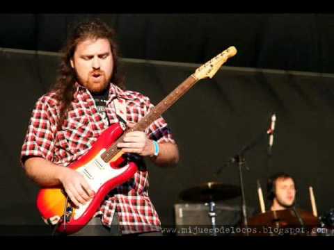 在 YouTube 上观看 A Vivir - Mancha de Rolando y Ale Kurz, de El Bordo 在 YouTube 上观看 A Vivir - Mancha de Rolando y Ale Kurz, de El Bordo