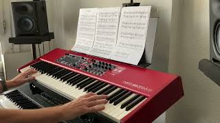 Video-Miniaturansicht von „September,Earth Wind & Fire instrumental keyboard cover“