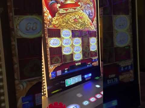 Dino Luck | Pizza Prize Playdoit