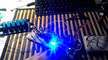 PIC16F877A Lab #1 5 LED 8-bit ADC control