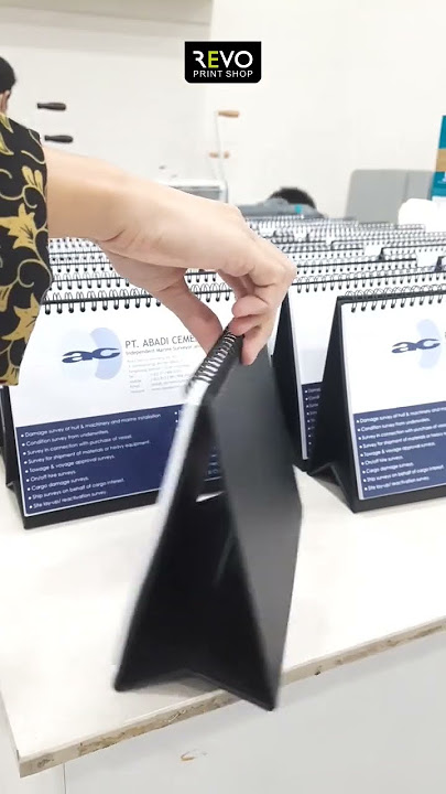 Cetak kalender 2023 #kalender2023 #cetakkalender #berkualitas #shorts