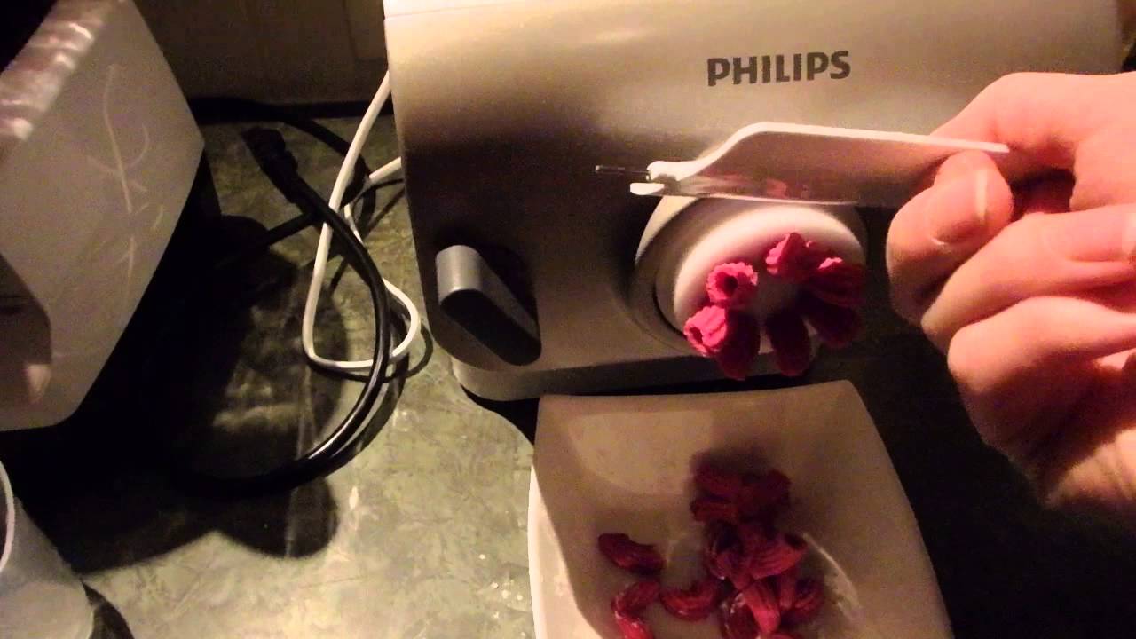Philips Pasta Maker extrusion of red penne beet flavoured pasta YouTube